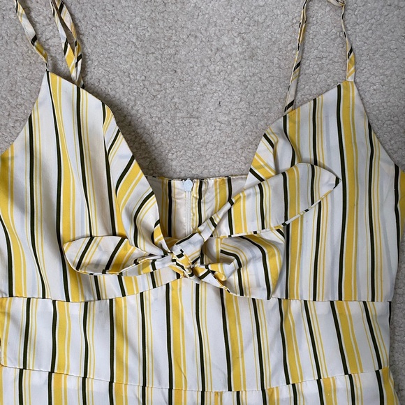 Rompers - Picture 2 of 4